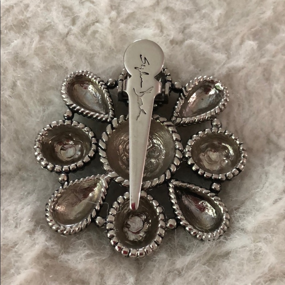 Designer brooch - Picture 2 of 4